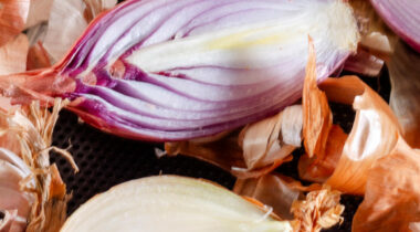Zero Waste onion and garlic peels